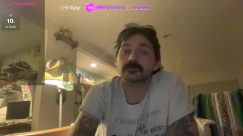 Snapshot of cantleavethehouse chatting on December 18, 5:15 am cantleavethehouse online show from December 18, 5:15 am