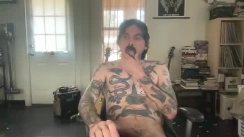 Snapshot of cantleavethehouse chatting on March 6, 3:13 pm cantleavethehouse online show from March 6, 3:13 pm