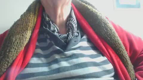 Snapshot of capitanfuturo44 chatting on March 11, 2:51 pm Cinzia ex regina online show from March 11, 2:51 pm