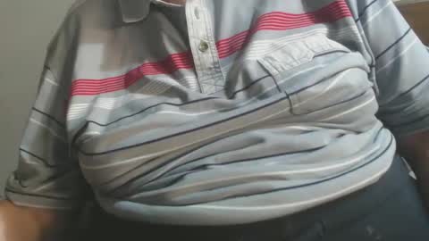 Snapshot of capitanfuturo44 chatting on September 21, 11:45 am Cinzia ex regina online show from September 21, 11:45 am