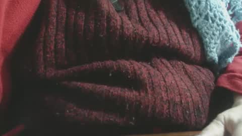 Snapshot of capitanfuturo44 chatting on October 24, 12:56 pm Cinzia ex regina online show from October 24, 12:56 pm