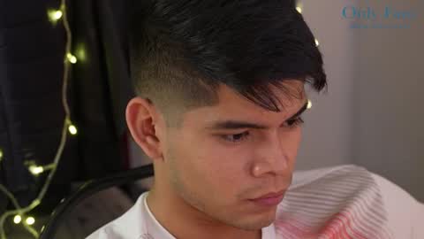 Snapshot of capizzi_ chatting on December 10, 12:39 am David Capizzi online show from December 10, 12:39 am