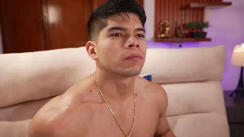 Snapshot of capizzi_ chatting on September 26, 2:48 am David Capizzi online show from September 26, 2:48 am