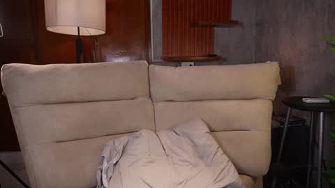 Snapshot of capizzi_ chatting on January 8, 4:53 pm David Capizzi online show from January 8, 4:53 pm