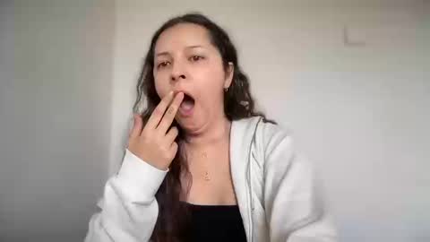 Emma online show from September 19, 7:32 am