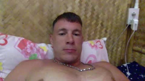 Snapshot of capt_oliver chatting on January 26, 6:06 pm follow my twitter  online show from January 26, 6:06 pm