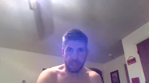 Snapshot of captmorgan30263 chatting on December 15, 2:52 am captmorgan30263 online show from December 15, 2:52 am