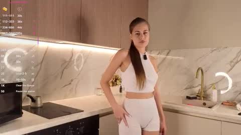 Bella online show from October 27, 5:55 am