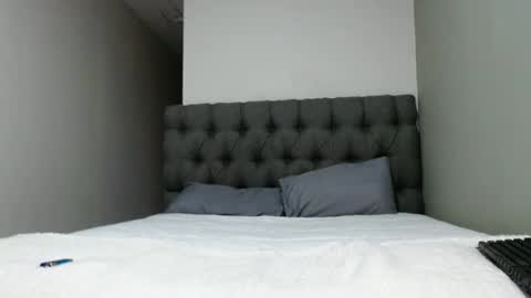 Snapshot of caramelbbe chatting on March 11, 9:15 pm fifi online show from March 11, 9:15 pm