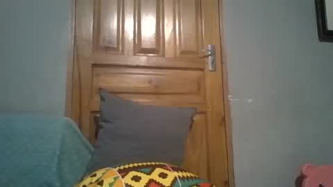 candylious81 online show from December 6, 12:45 am