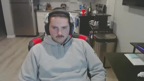 Snapshot of cardi_beans chatting on January 10, 3:07 am cardi_beans online show from January 10, 3:07 am