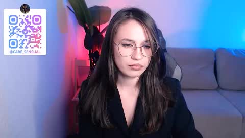 Snapshot of care_sensual chatting on October 23, 3:22 pm Mary online show from October 23, 3:22 pm