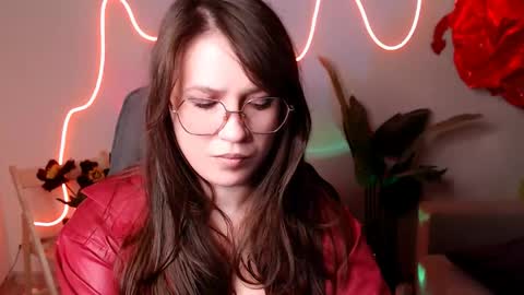 Mary online show from May 28, 7:11 pm