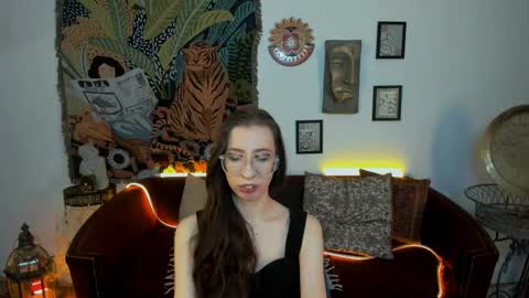 careyjonas online show from December 17, 4:57 pm