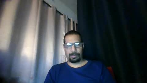 Snapshot of cargopipe2000 chatting on October 30, 7:21 am Adams huge online show from October 30, 7:21 am