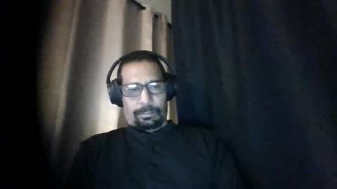 Snapshot of cargopipe2000 chatting on October 31, 8:04 am Adams huge online show from October 31, 8:04 am