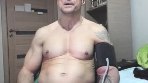 Laz online show from November 5, 5:46 pm