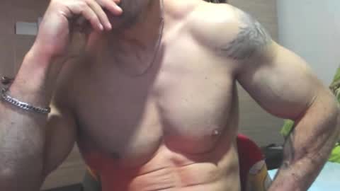 Laz online show from November 6, 9:05 pm