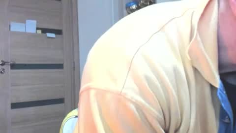 Laz online show from November 8, 12:16 pm