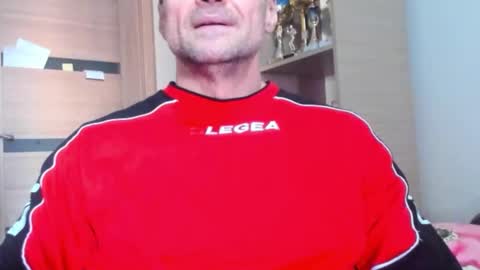 Laz online show from January 15, 1:37 pm