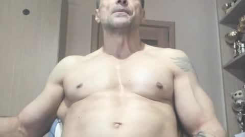 Laz online show from June 18, 9:09 am