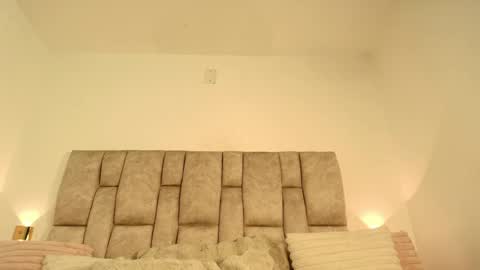 Snapshot of carina_lopezres chatting on July 8, 12:20 pm carina_lopezres online show from July 8, 12:20 pm