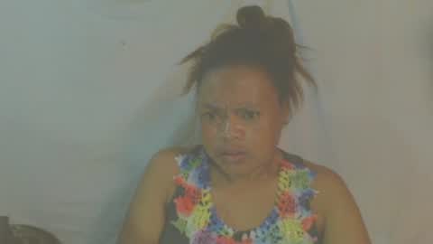 carinesexy69 online show from October 16, 5:08 am