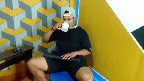 carl_jhonson1 online show from January 7, 2:41 pm