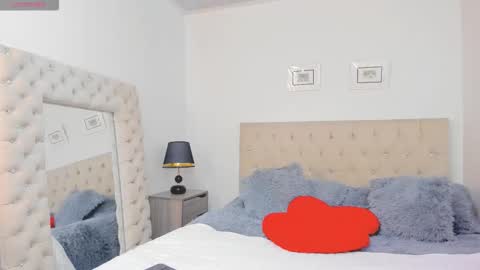 Snapshot of carla_perez_ chatting on February 19, 3:02 am carla perez 5pm 1 am online show from February 19, 3:02 am