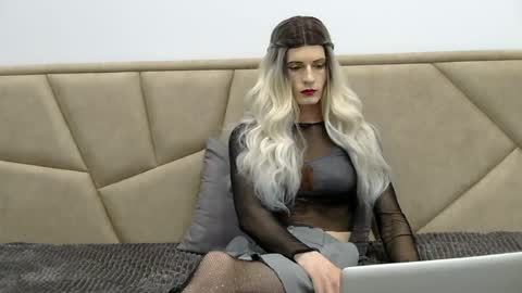 sexy online show from May 13, 9:11 pm