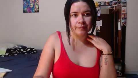 carlajames_1 online show from March 1, 11:51 pm