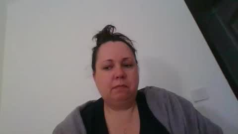 Snapshot of carlaruth chatting on November 19, 4:45 am Carlaruth online show from November 19, 4:45 am
