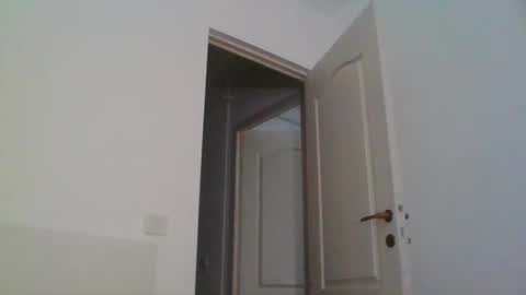 Snapshot of carlaruth chatting on December 3, 4:53 am Carlaruth online show from December 3, 4:53 am