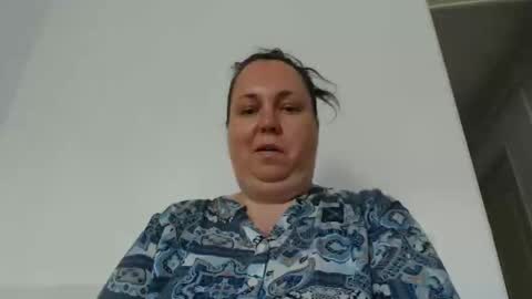 Carlaruth online show from April 10, 2:55 pm