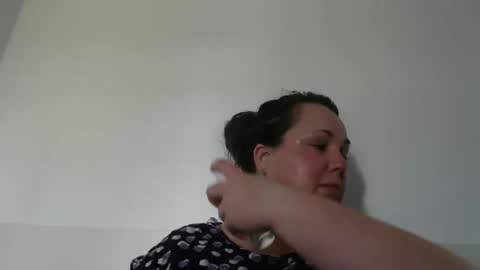 Carlaruth online show from May 27, 2:36 pm