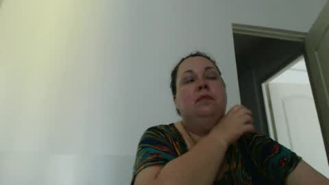 Snapshot of carlaruth chatting on June 25, 9:03 am Carlaruth online show from June 25, 9:03 am