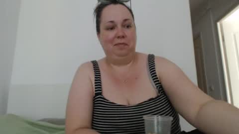 Snapshot of carlaruth chatting on July 30, 6:56 am Carlaruth online show from July 30, 6:56 am