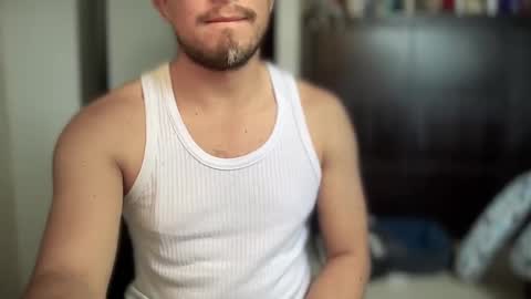 Snapshot of carlcarlinches4 chatting on March 3, 4:35 pm carlcarlinches4 online show from March 3, 4:35 pm