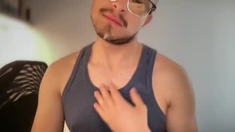 carlcarlinches4 online show from December 1, 12:43 pm