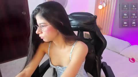 C A R L I N A online show from May 29, 12:25 pm