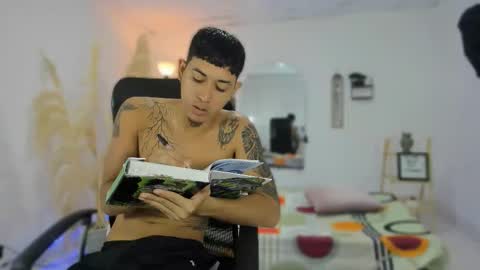 master online show from November 23, 12:38 pm