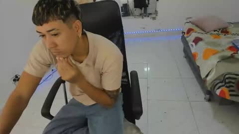 master online show from December 21, 2:46 pm