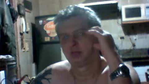 Snapshot of carlos712009 chatting on February 28, 5:36 pm carlos712009 online show from February 28, 5:36 pm