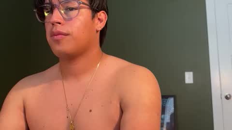 carlosjosecb2 online show from November 11, 5:13 pm