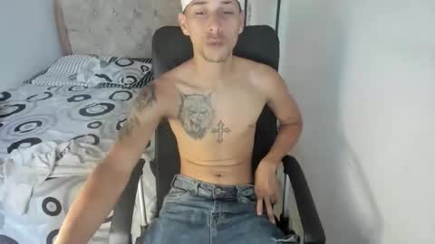 Snapshot of carlossmi01 chatting on October 1, 1:39 pm carlossmi01 online show from October 1, 1:39 pm