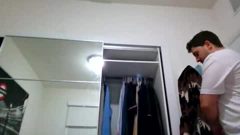 Snapshot of carlostaxes chatting on March 4, 5:46 am Carlos online show from March 4, 5:46 am