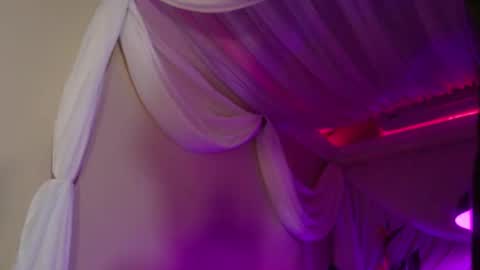Snapshot of carly_monroe_ chatting on September 29, 11:09 pm Carly Monroe online show from September 29, 11:09 pm