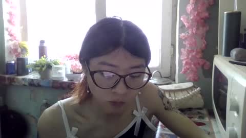 CarlyJoy online show from April 2, 10:02 am