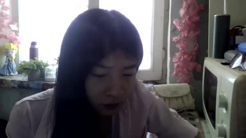 CarlyJoy online show from April 9, 7:58 am