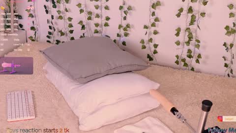 Carly online show from February 6, 11:26 pm